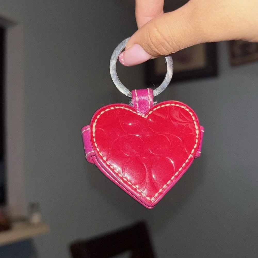 Vtg COACH Leather Heart Turnlock Photo Frame Keychain Bag Charm Red